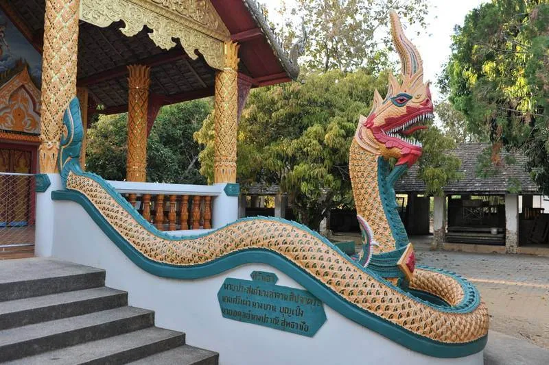 Destination: Wat Rong Meng — ever seen an elephant drivers license? (Chiang Mai, Thailand) - Thailand -