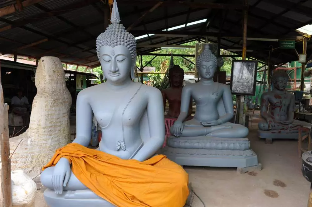 Destination: Phitsanulok: an excellent trifecta of history, Buddhas, and birds