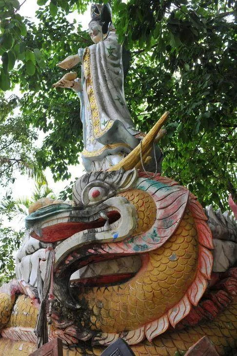 Destination: Sukhothai — what happens when tourism changes a town? (Thailand) - Thailand -