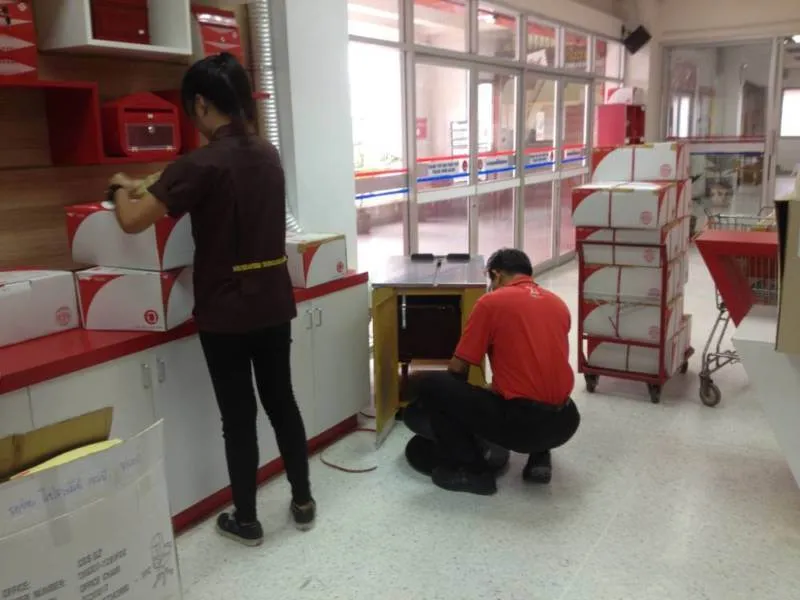 How we moved ourselves and everything we owned across Thailand for $358.46 How we moved ourselves and everything we owned across Thailand for $358.46 - Behind the scenes, Personal -