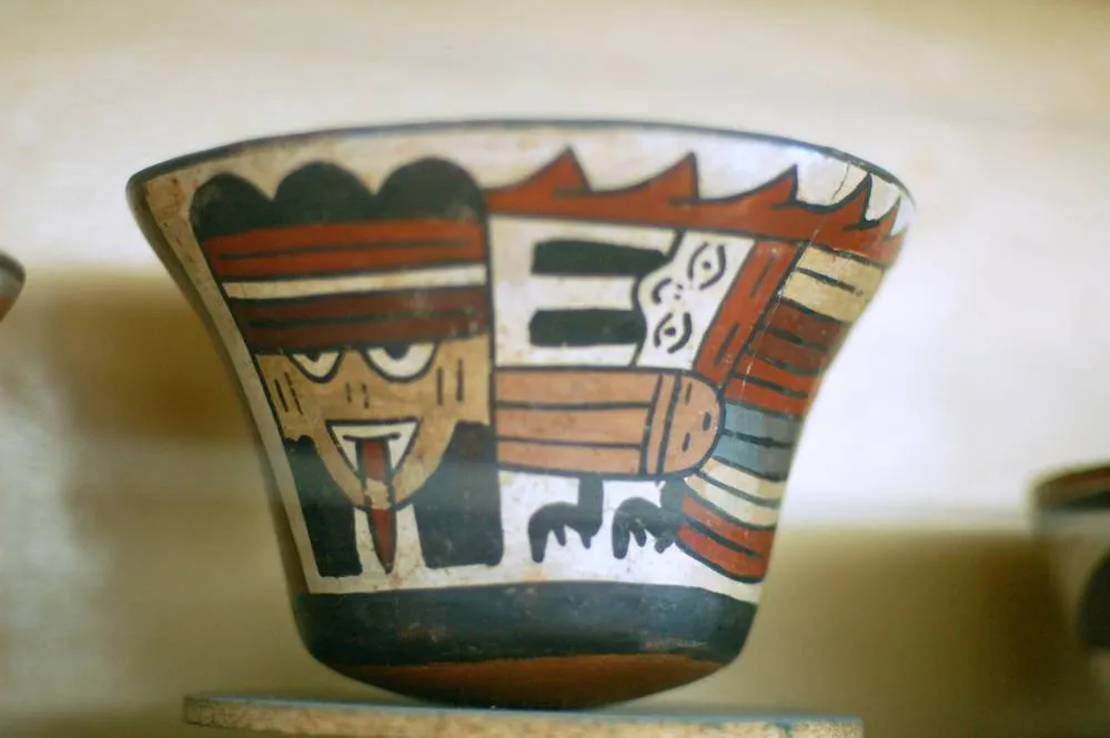 Destination: Trujillo, Peru – a creepy toy museum, a partially restored ancient city, old-school pots, and the continent’s longest mosaic mural DSC_1723