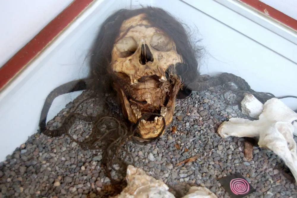 16 of the best mummies and skulls we saw in Peru DSC_5547
