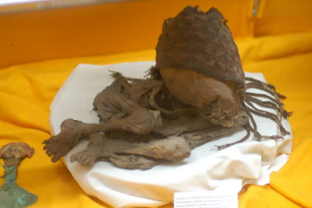 16 of the best mummies and skulls we saw in Peru DSC_6015