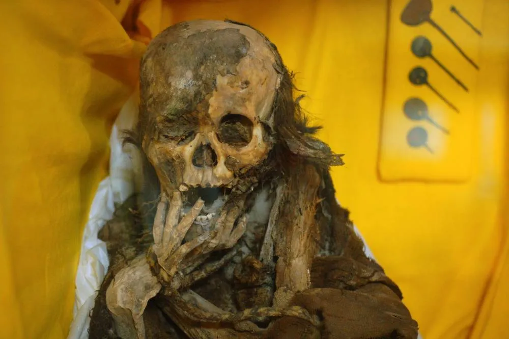 16 of the best mummies and skulls we saw in Peru DSC_6027