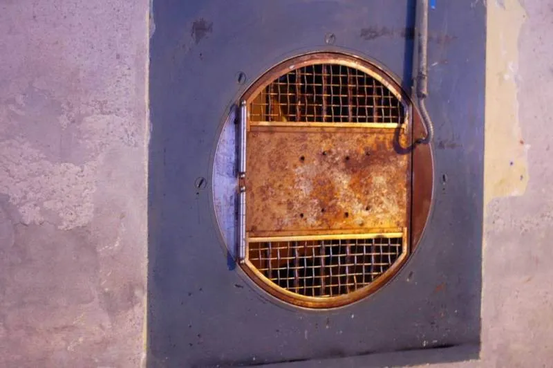 Destination: the Dienfenbunker — the Canadian nuclear bunker for the end of the world (Ontario, Canada) Destination: the Dienfenbunker — the Canadian nuclear bunker for the end of the world (Ontario, Canada) - Canada -