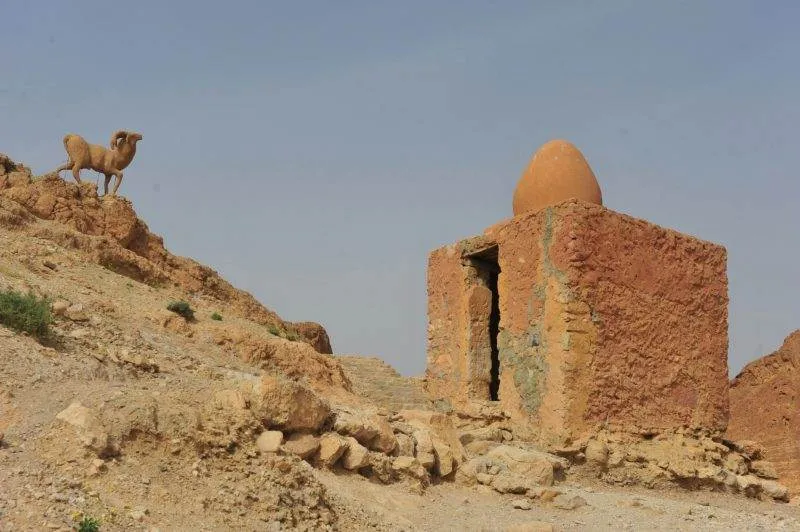 A long time ago… in a desert far far away… Destination: Mos Espa, Darth Vader’s childhood home… A long time ago… in a desert far far away… Destination: Mos Espa, Darth Vader’s childhood home… - Africa, Tunisia -