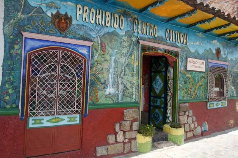 Destination: the Center for Extreme Art (Eduardo Moscoso Prohibito Centro Cultural Arte Extremo) — Cuenca, Ecuador - Ecuador -