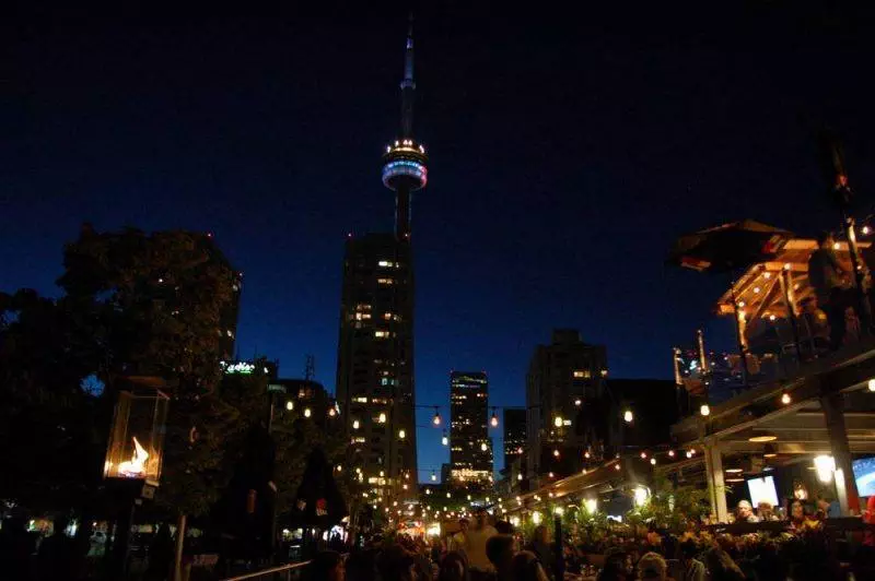 8 Things I Wish I Knew About Toronto Before Arriving