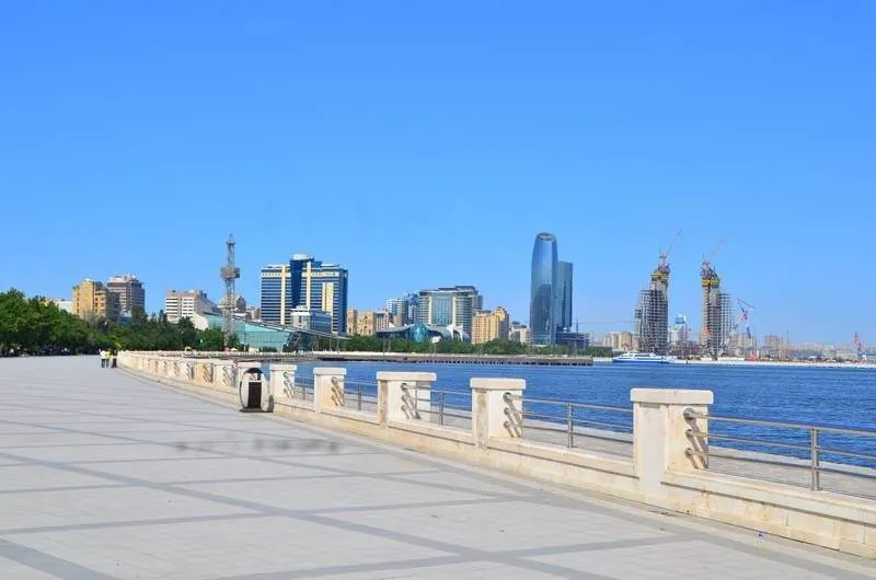 What you need to know about Baku, Azerbaijan before arriving Baku, Azerbaijan riverside park