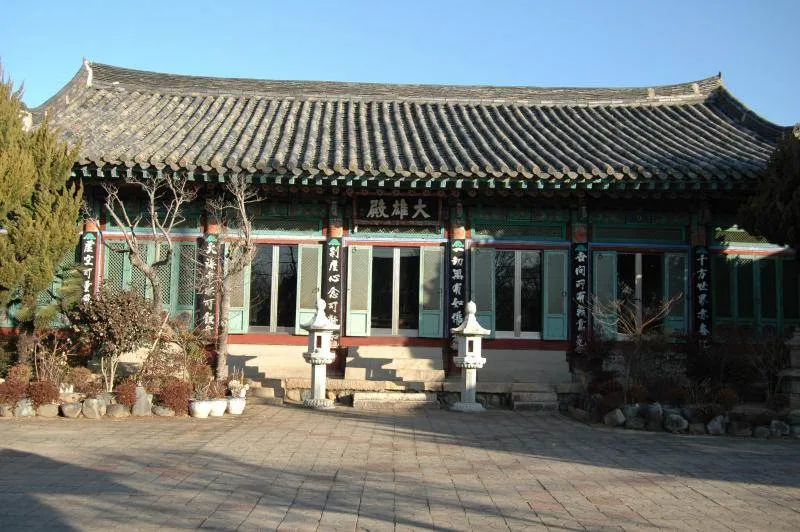 Destination: Tomb hunting in Gyeongju (Gyeongsangbuk-do, South Korea) - South Korea -