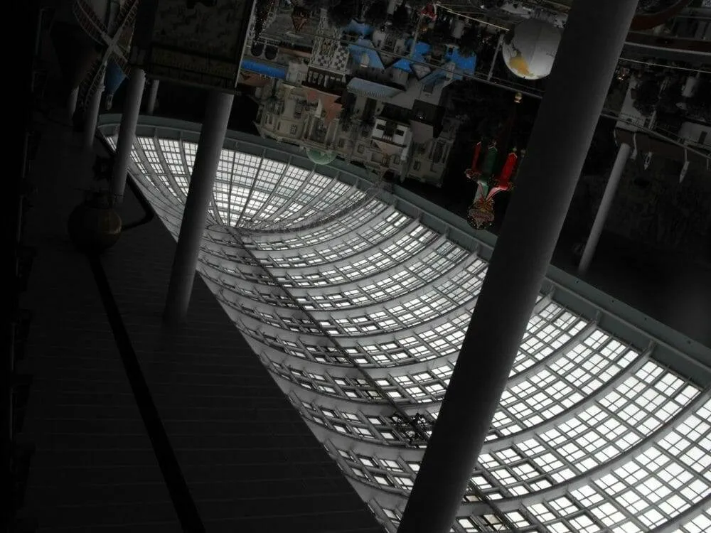 Destination: Lotte World - South Korea's biggest indoor amusement park (Seoul, South Korea) - South Korea -