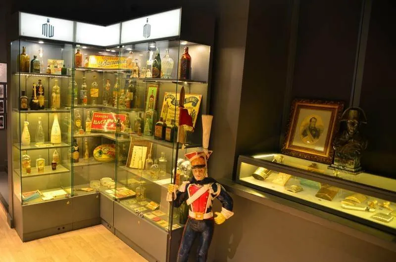 Destination: Warsaw — a tale of two vodka museums (Warsaw, Poland) Destination: Warsaw — a tale of two vodka museums (Warsaw, Poland) - Poland -