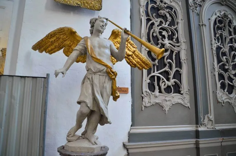 Destination: Gdansk, Poland — see where World War II started, a church's altar made of amber, and some awesome murals - Poland - gdansk