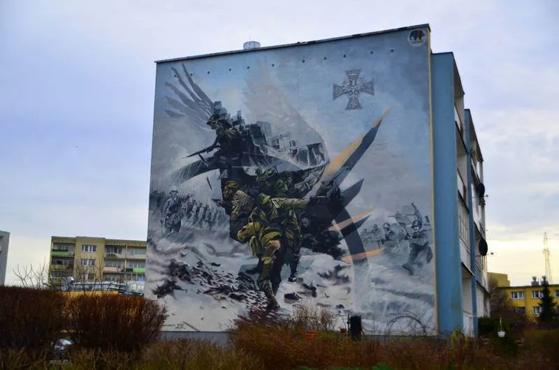 Destination: Gdansk, Poland — see where World War II started, a church's altar made of amber, and some awesome murals - Poland - gdansk