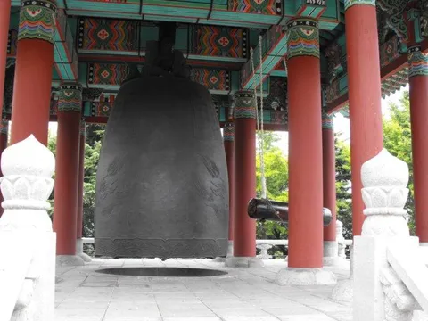 Destination: Yongdusan Park / Busan Tower - a sight to see, both inside and out (Busan, South Korea) Destination: Yongdusan Park / Busan Tower - a sight to see, both inside and out (Busan, South Korea) - South Korea -