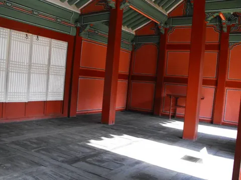 Destination: Jongmyo royal shrine (Seoul, South Korea) - South Korea -