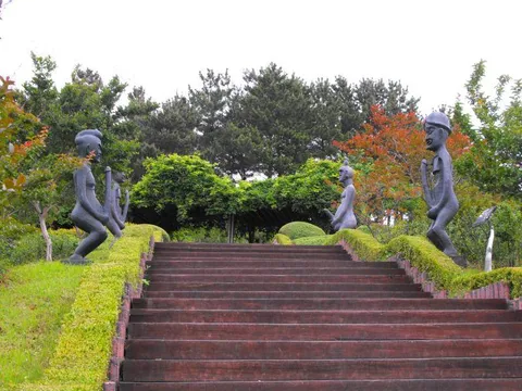 Destination: Haesindang Park - the park of wooden phalluses, anyone? (Samcheok, Gangwon-do, South Korea) (NSFW) Destination: Haesindang Park - the park of wooden phalluses, anyone? (Samcheok, Gangwon-do, South Korea) (NSFW) - South Korea -