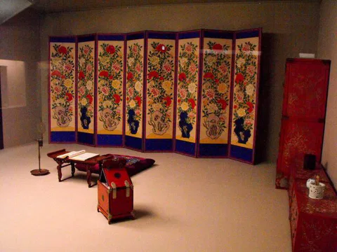 Destination: National Palace Museum of Korea - a historic look at Korea's royalty (Seoul, South Korea) Destination: National Palace Museum of Korea - a historic look at Korea's royalty (Seoul, South Korea) - South Korea -