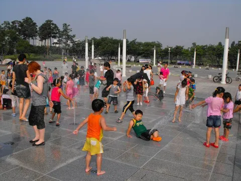 Destination: World Cup Park - the formerly futuristic football place (Seoul, South Korea) Destination: World Cup Park - the formerly futuristic football place (Seoul, South Korea) - South Korea -