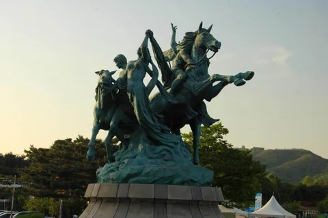 Destination: Seoul Racecourse Park - or - how to bet on the horses (South Korea) Destination: Seoul Racecourse Park - or - how to bet on the horses (South Korea) - South Korea -