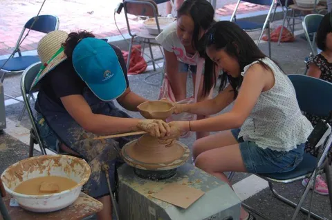 Destination: Gangjin Celadon Festival, South Korea (2010) - Festivals, South Korea -