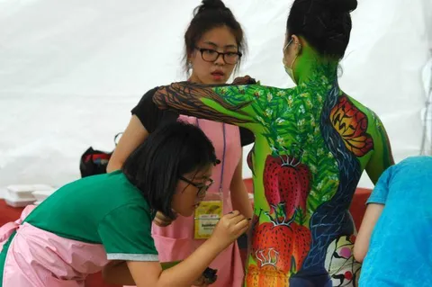 Destination: Daegu International Body Painting Festival (2010) (NSFW) - Festivals, South Korea -
