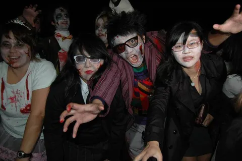 Destination: Seoul Zombie Walk / Halloween in Hongdae (2010) - Festivals, South Korea -