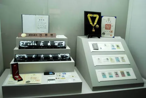Destination: Suwon Toilet Museum (AKA Hae-woo-jae, AKA Mr. Toilet’s House) — UPDATED - South Korea -
