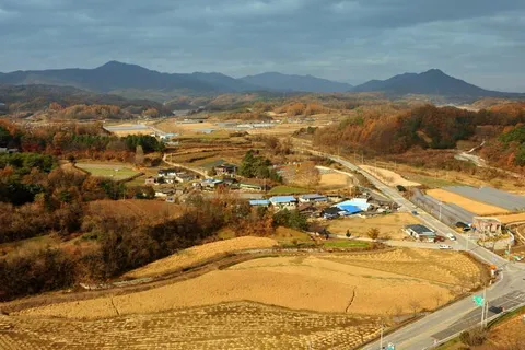 Destination: Yecheon Space Center — bounce on the moon and try the gyroscopic device (Gyeongsangbuk-do, South Korea) - South Korea -