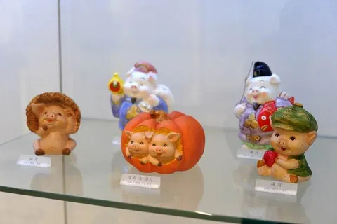 Destination: Woori Bank Museum (central Seoul, South Korea) - South Korea -