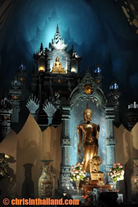 Destination: Erawan — the museum, the peaceful park, and the gigantic three-headed elephant (Samut Prakan, Thailand) - Thailand -