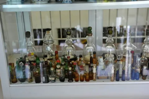 Destination: the Million Toy Museum — dancing Fiona’s, Ultra Man’s, and plush bunnies in cabinets… Destination: the Million Toy Museum — dancing Fiona’s, Ultra Man’s, and plush bunnies in cabinets… - Thailand -