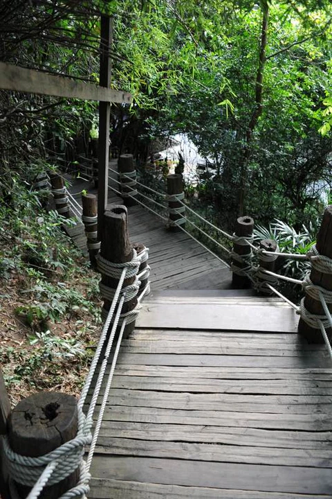 Destination: The Sanctuary of Truth — an exquisitely carved wood building that redefines irony (Pattaya, Thailand) - Thailand -