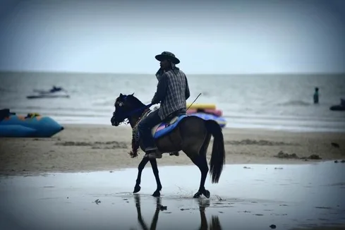 Destination: Puek Tian Beach — a naked ascetic, a dragon ridden like a horse, and a six-meter-tall she-demon (Phetchaburi, Thailand) - Thailand -
