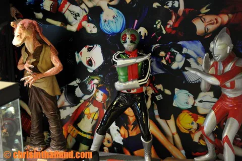 Destination: Batcat Museum — the biggest collection of Batman stuff in Thailand (Bangkok) - Thailand -