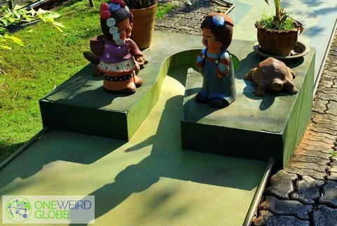 Destination: a royal mansion and… mini golf? (Chiang Mai, Northern Thailand) Destination: a royal mansion and… mini golf? (Chiang Mai, Northern Thailand) - Thailand -