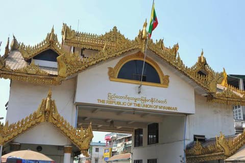 Destination: Myawaddy, Myanmar — the border town across from Thailand Destination: Myawaddy, Myanmar — the border town across from Thailand - Myanmar -