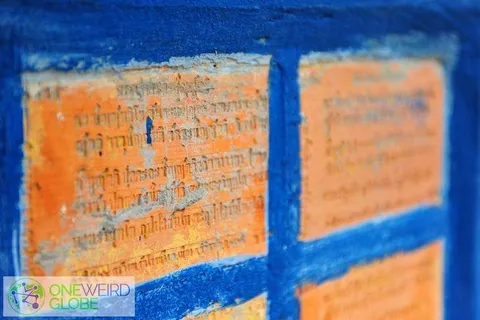 Destination: a daytrip to Phichit — beautiful temples and a giant crocodile (north central Thailand) Destination: a daytrip to Phichit — beautiful temples and a giant crocodile (north central Thailand) - Thailand -