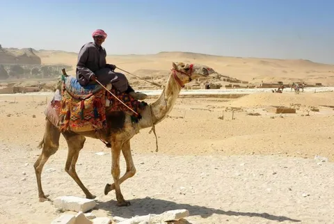 On the Pyramid Syndrome, and Why They’re Still Worth Checking Out (Egypt) - Blogging, Egypt -