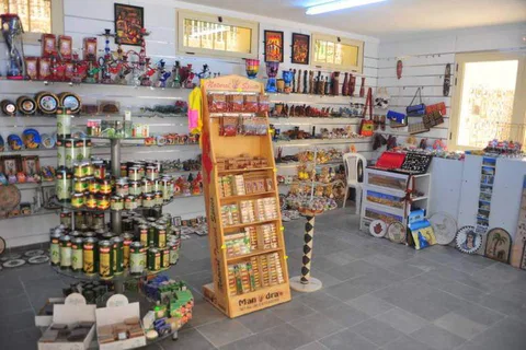 Destination: the OTHER Roman coliseum and a secret surprise (El Jem, Tunisia) - Tunisia -