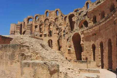 Destination: the OTHER Roman coliseum and a secret surprise (El Jem, Tunisia) - Tunisia -