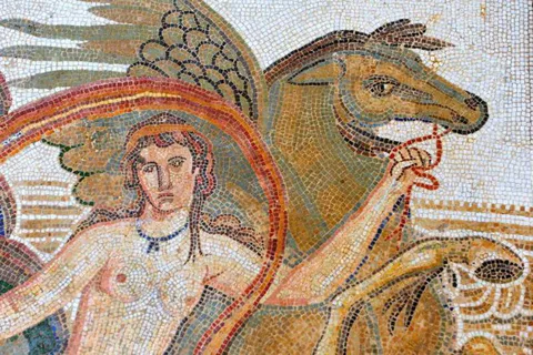 Destination: the OTHER Roman coliseum and a secret surprise (El Jem, Tunisia) - Tunisia -