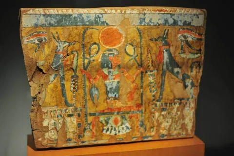 Where To Go Instead: 9 Famous Places and their Better Alternatives - Egypt, Italy, Peru, South Korea, Spain, Thailand, Tunisia -