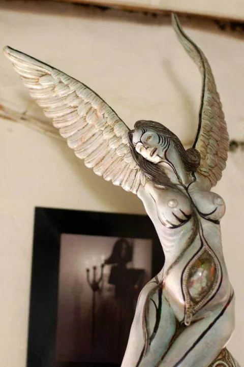 Destination: the Center for Extreme Art (Eduardo Moscoso Prohibito Centro Cultural Arte Extremo) — Cuenca, Ecuador - Ecuador -