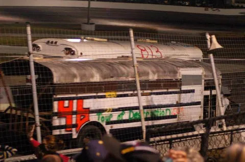 What Happens When Decrepit School Buses Race a Figure Eight Course? (Florida) - United States -