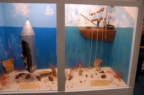 See the teeny, tiny place where four men lived underwater — Destination: the Man in the Sea Museum (Florida, USA) See the teeny, tiny place where four men lived underwater — Destination: the Man in the Sea Museum (Florida, USA) - United States -