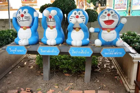 Destination: Suphanburi, Thailand: Buddhist temples, buffalo, a tall tower, and Chinese dragons (NSFW) - Thailand -