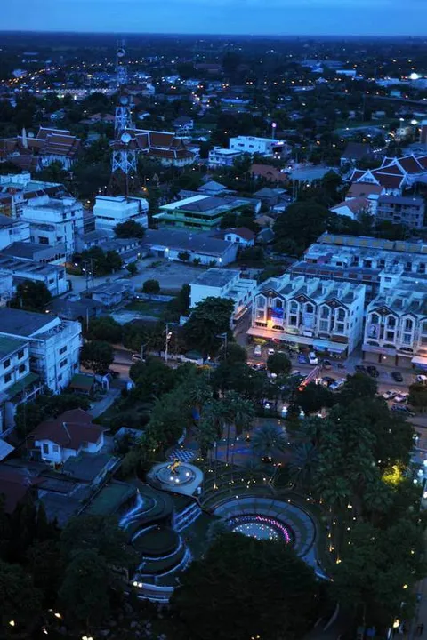 Destination: Suphanburi, Thailand: Buddhist temples, buffalo, a tall tower, and Chinese dragons (NSFW) - Thailand -