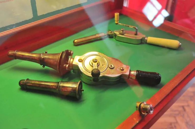 sheabutter gleitmittel Destination: The Sex Machines Museum (Prague, Czechia) – A Wonderful,  Raunchy, NSFW Look At Some Kinky Tools
